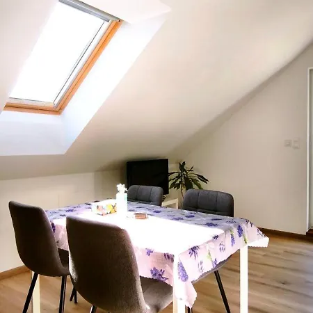 Apartament Spulka Hideaway - Romantic Forest Escape Near Prague Teplysovice